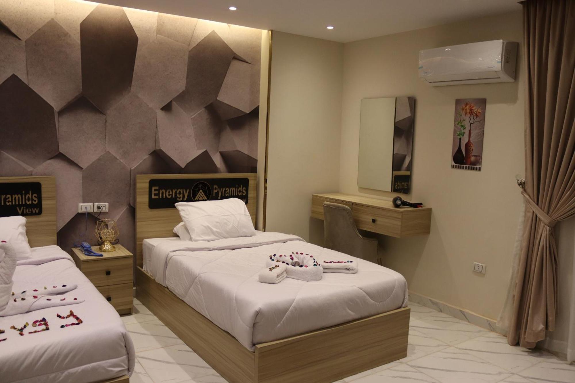 Energy Pyramids View Hostel Kafrat al Jabal Luaran gambar