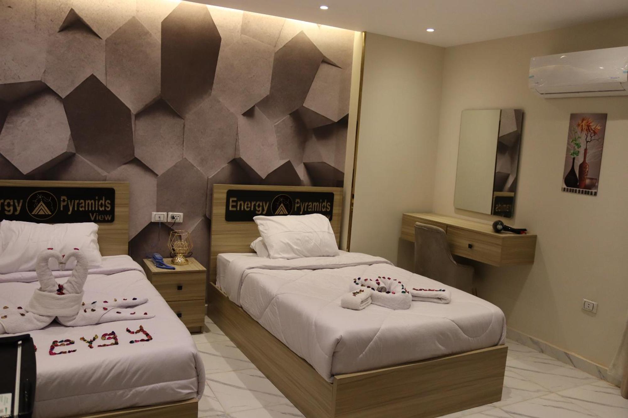 Energy Pyramids View Hostel Kafrat al Jabal Luaran gambar