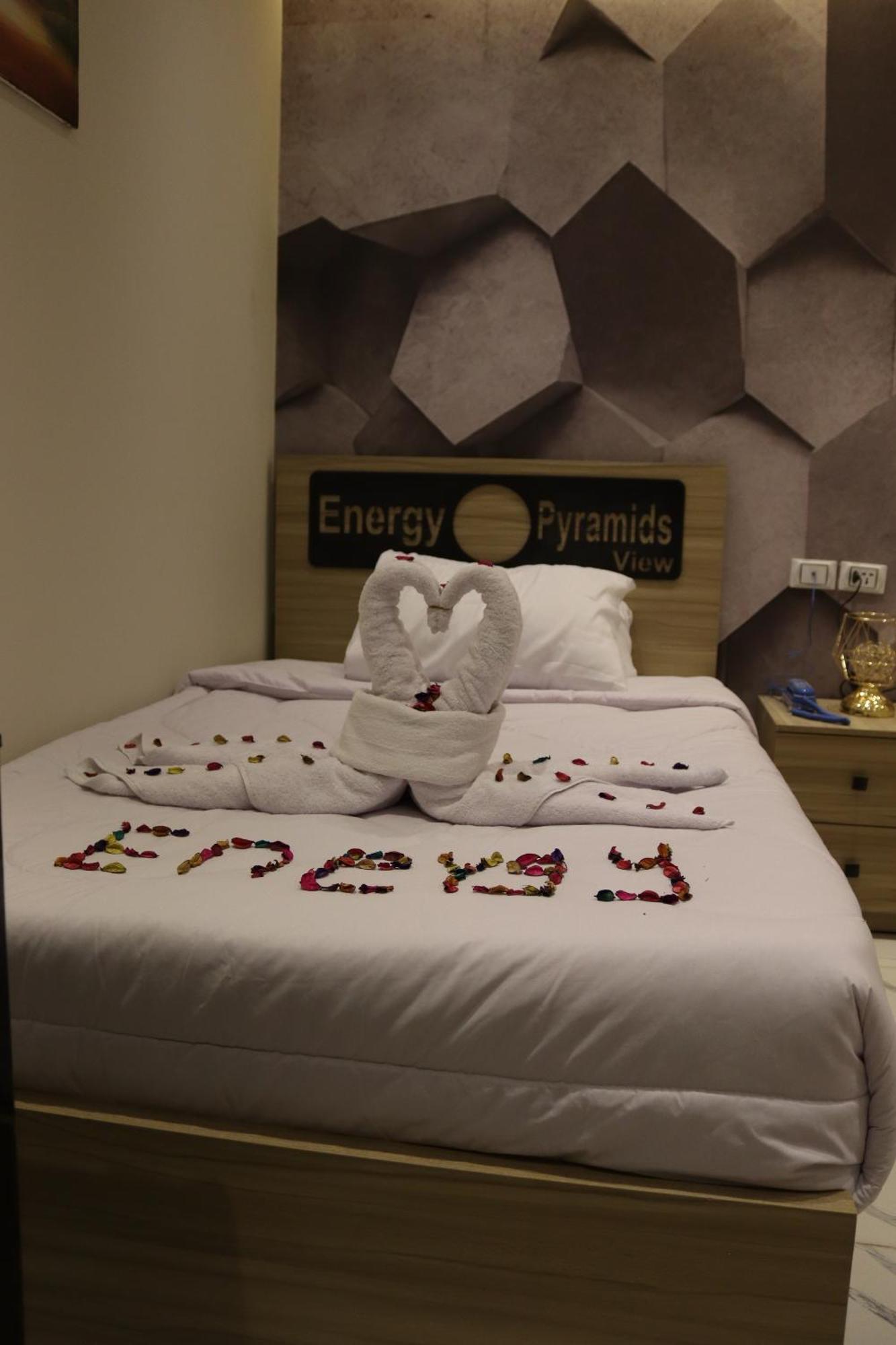 Energy Pyramids View Hostel Kafrat al Jabal Luaran gambar